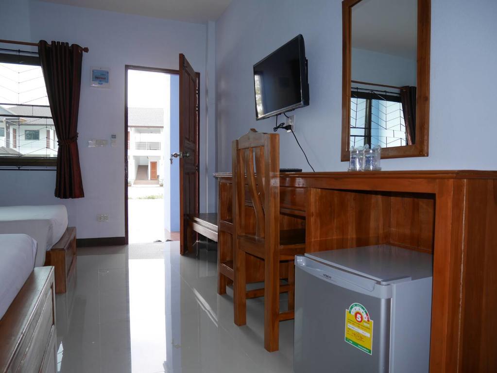 Tararin Hotel Csiangszen Kültér fotó